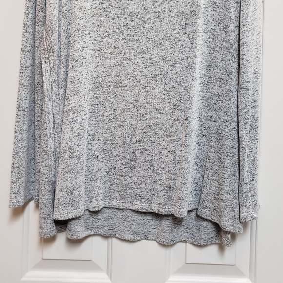 Sweater - Picture 2 of 3